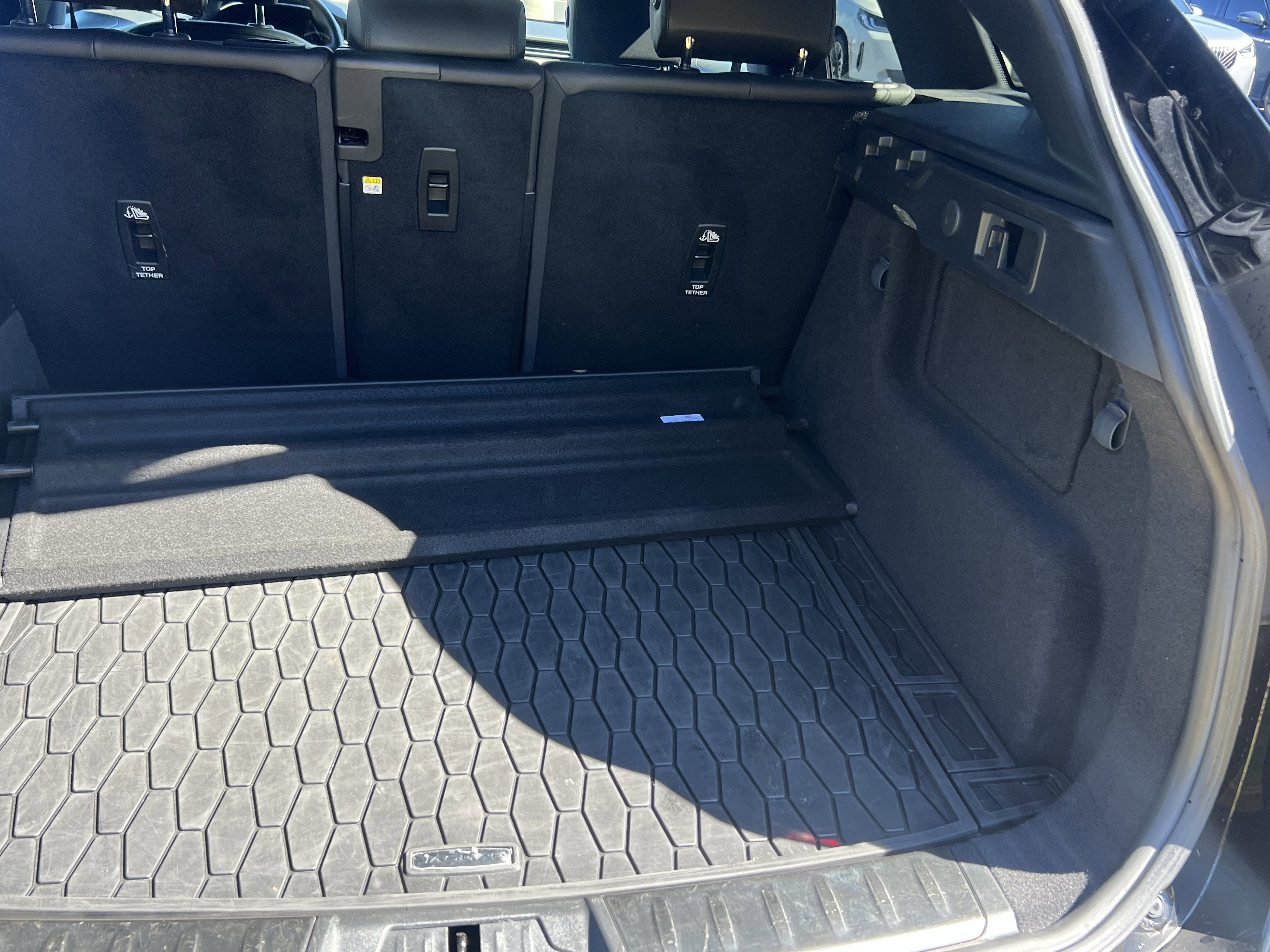 Certified 2023 Jaguar F-PACE S image 37