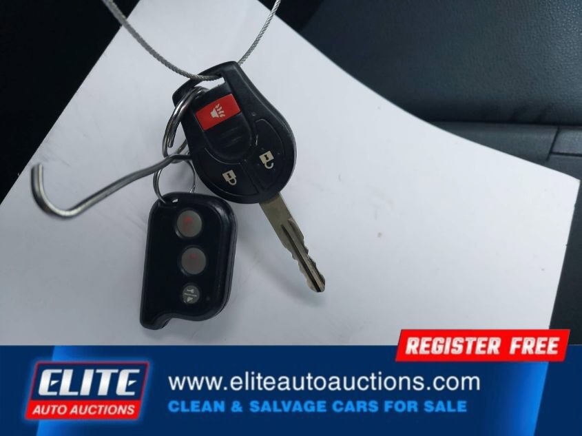 Used 2010 Nissan Rogue S image 21