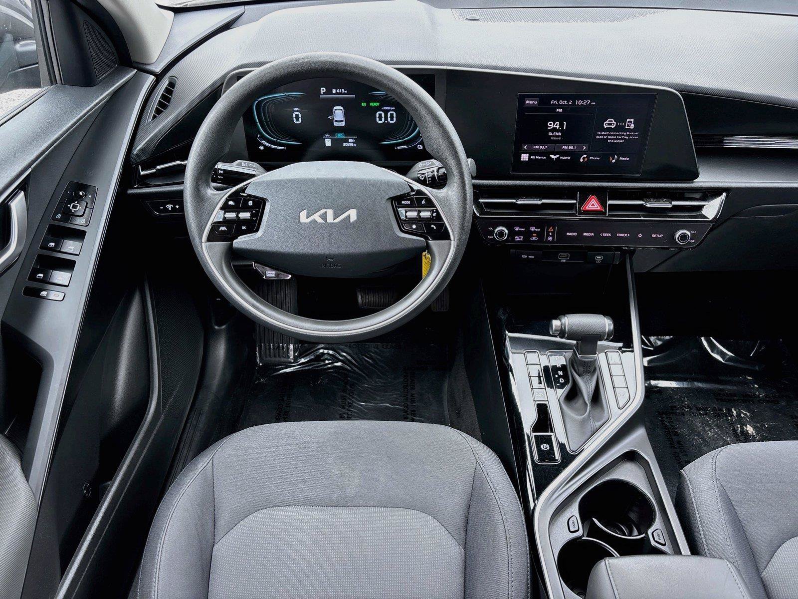 Used 2025 Kia Niro LX FWD image 23