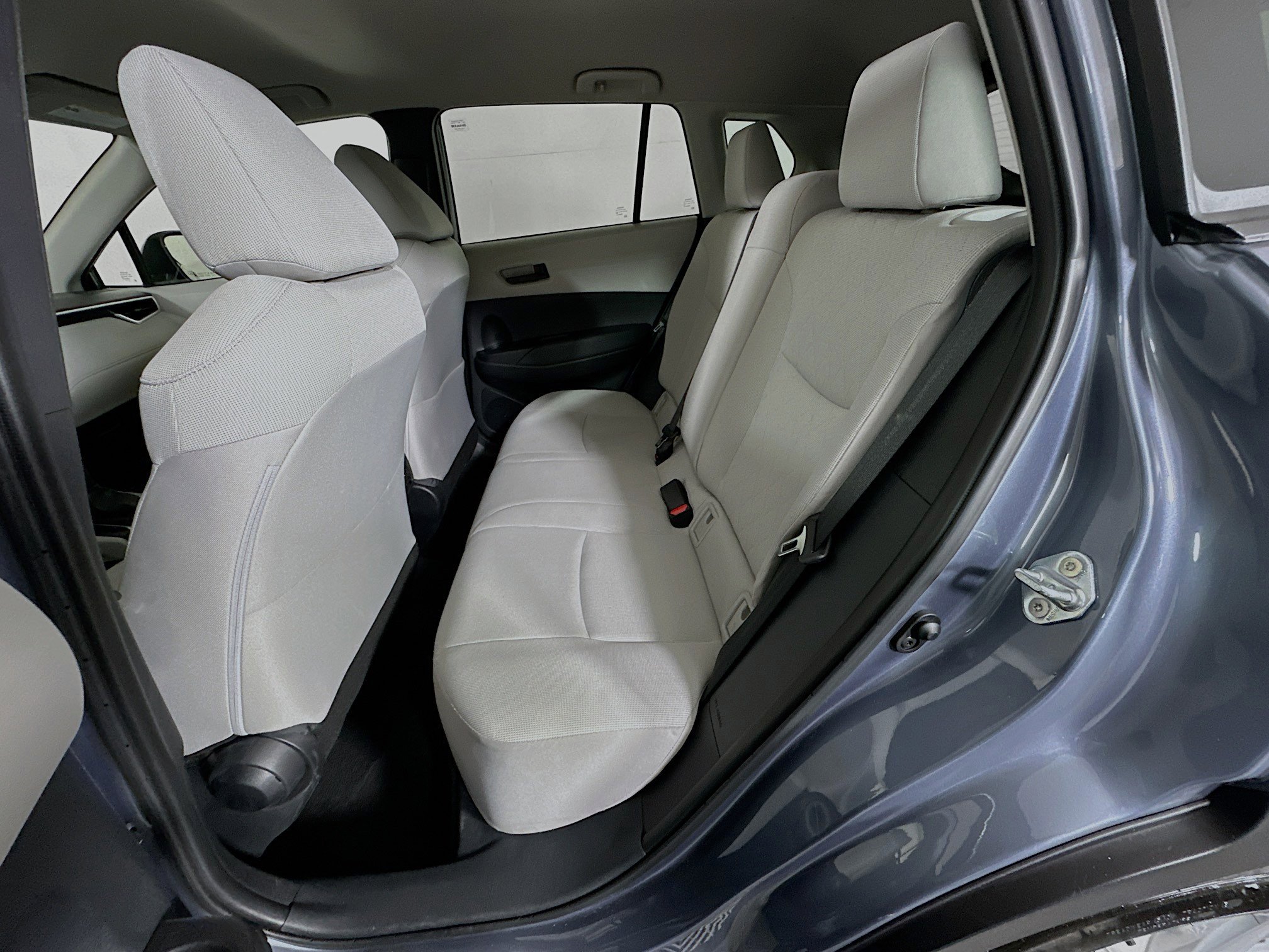 Used 2025 Toyota Corolla Cross LE FWD image 26