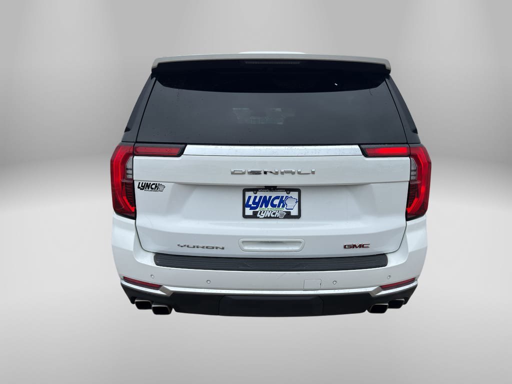 Used 2025 GMC Yukon XL Denali AWD/4WD image 4