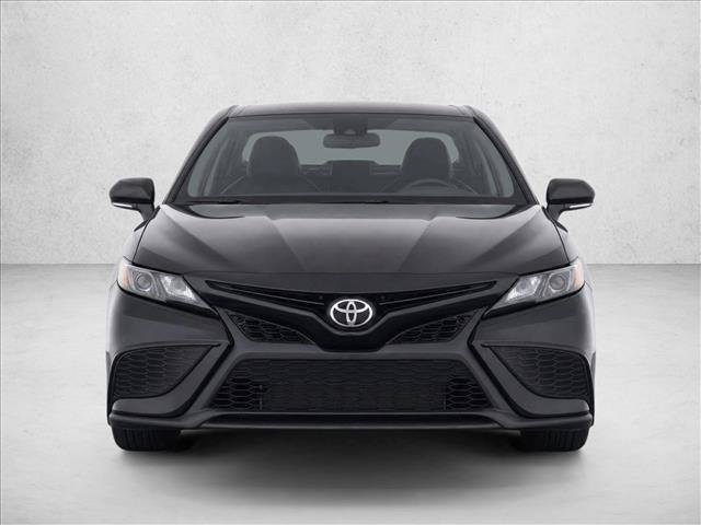 Used 2020 Toyota Camry SE FWD image 2
