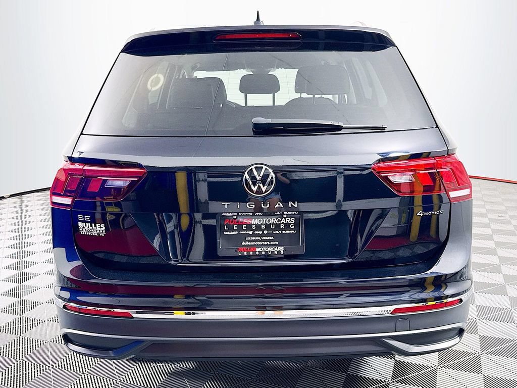 Used 2022 Volkswagen Tiguan SE AWD/4WD image 6