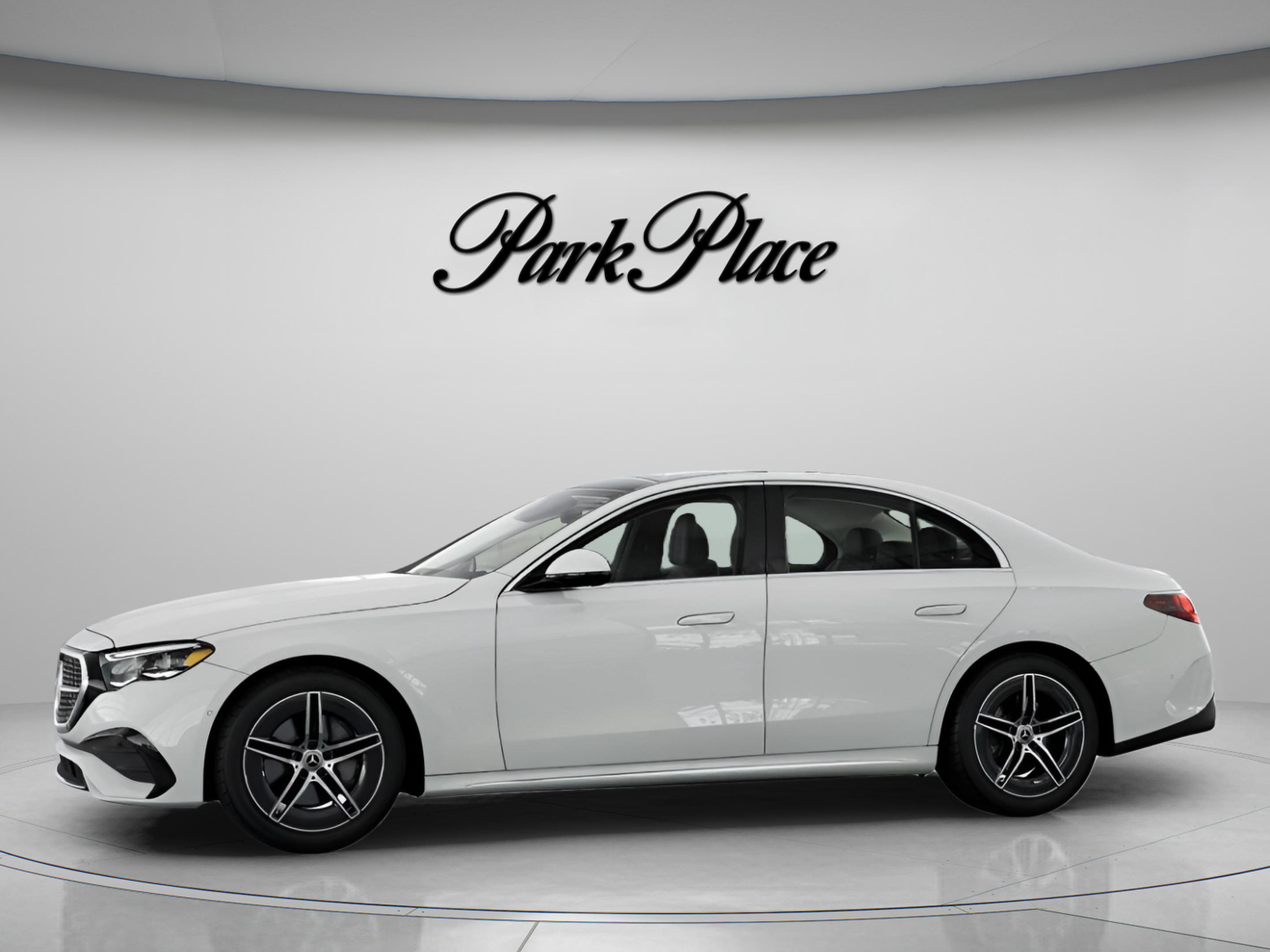 New 2025 Mercedes-Benz E 350 Sedan image 4