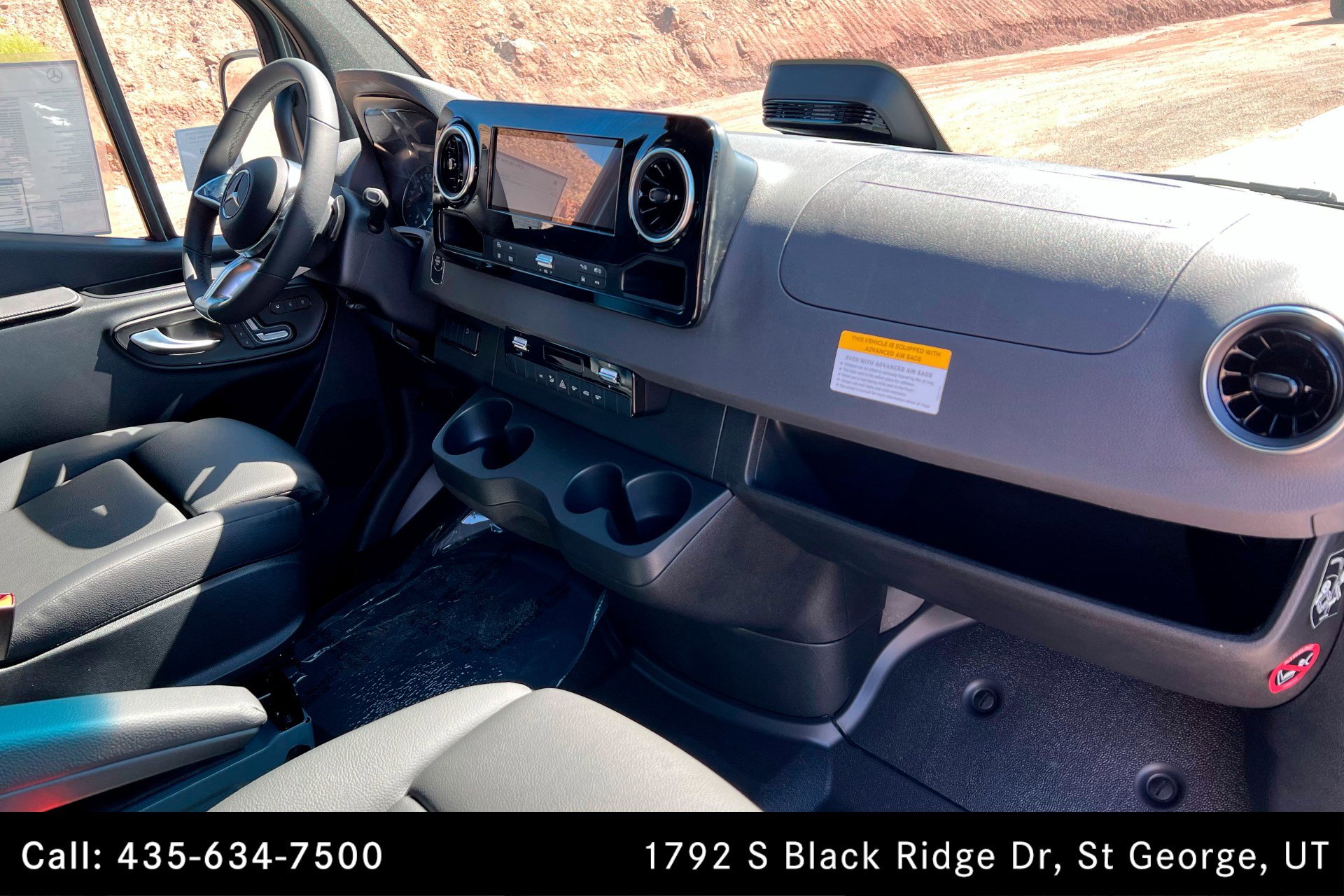 Used 2025 Mercedes-Benz Sprinter 2500 image 21