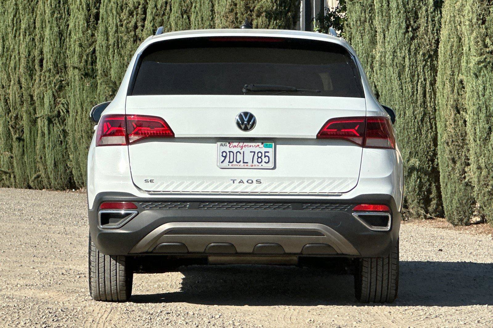 Used 2022 Volkswagen Taos SE FWD image 4