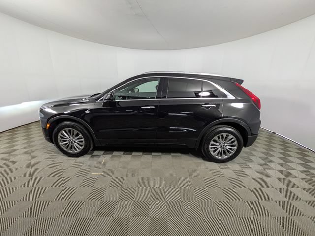 Certified 2025 Cadillac XT4 Premium Luxury FWD image 22