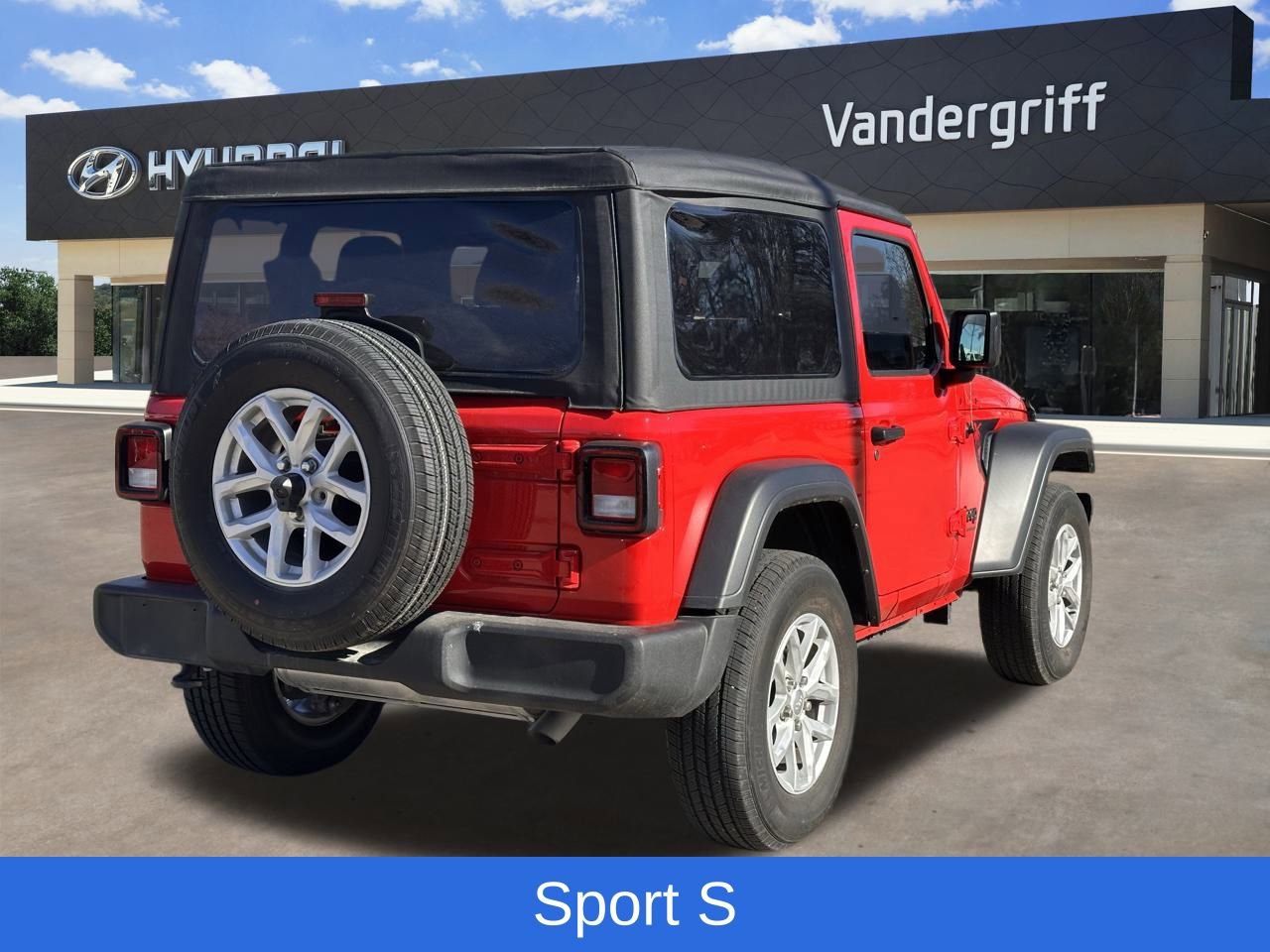 Used 2023 Jeep Wrangler Sport S image 10