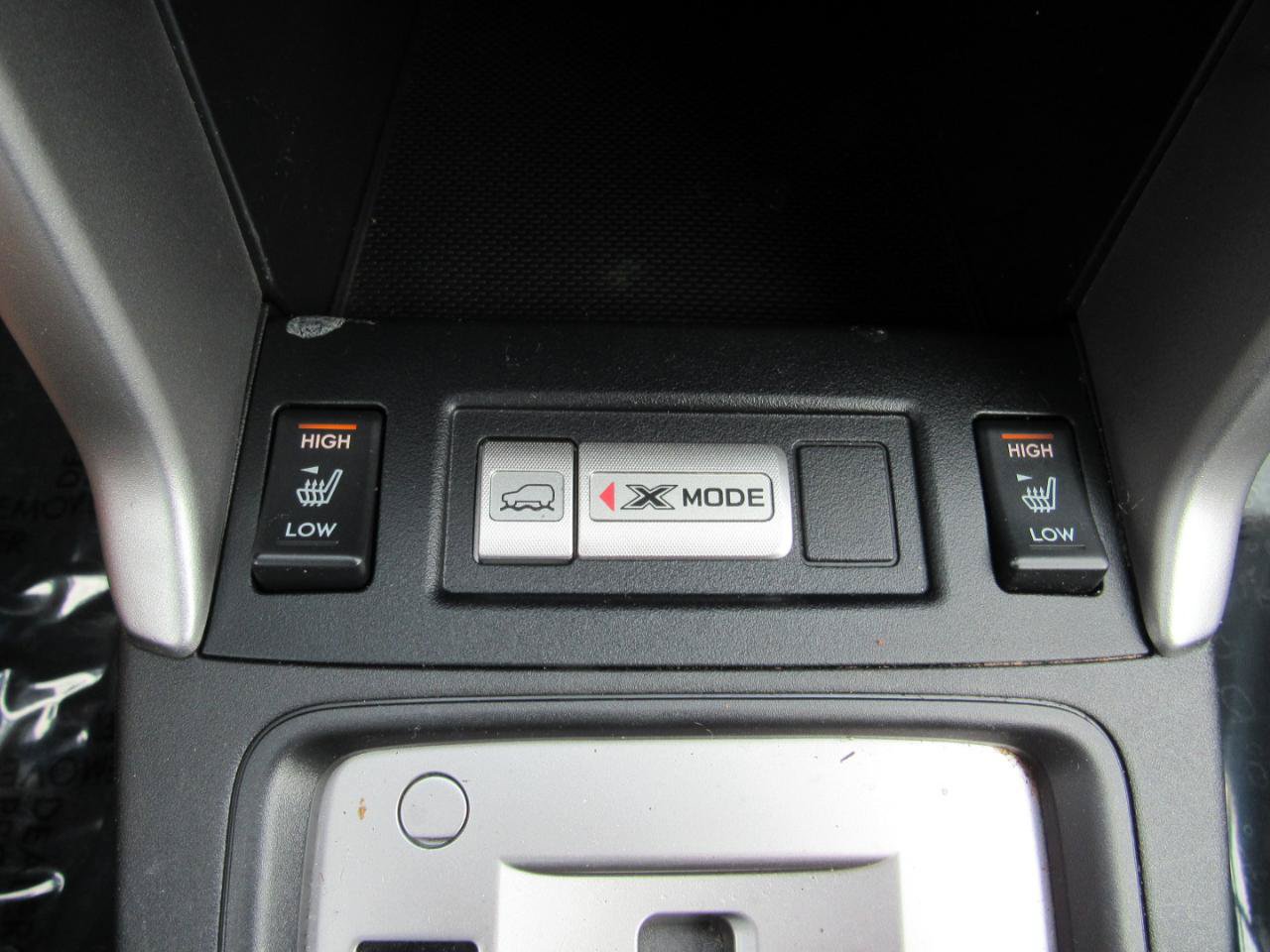 Used 2014 Subaru Forester 2.5i Touring AWD/4WD image 20