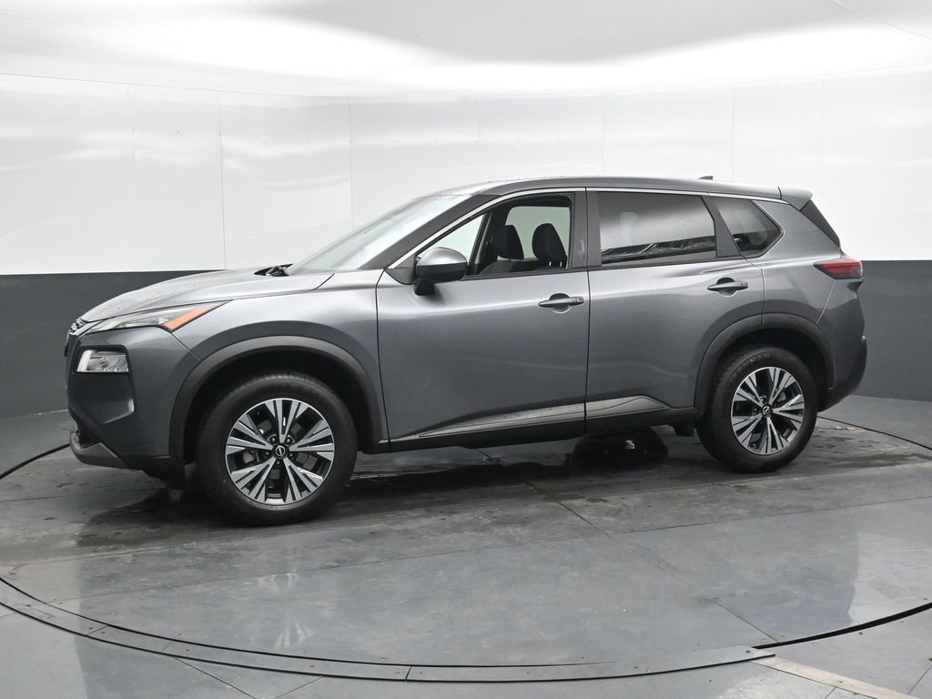 Used 2023 Nissan Rogue SV image 9