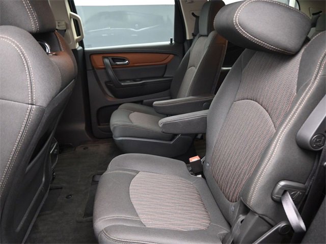 Used 2017 Chevrolet Traverse LT image 10