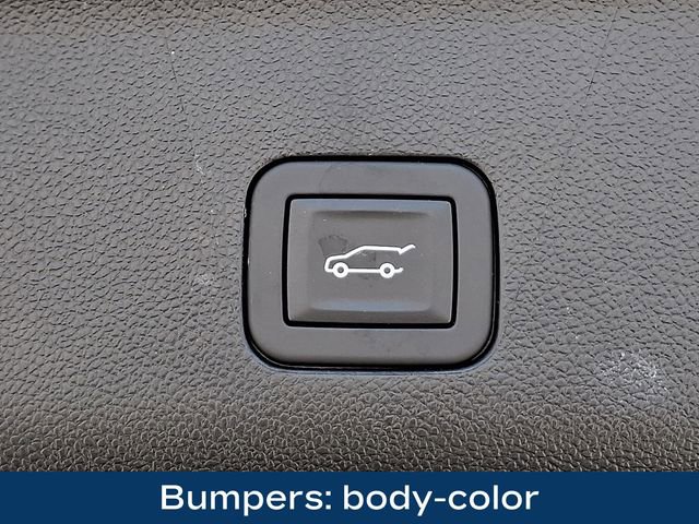 Used 2025 Chevrolet Tahoe RST w/ Comfort Package image 32