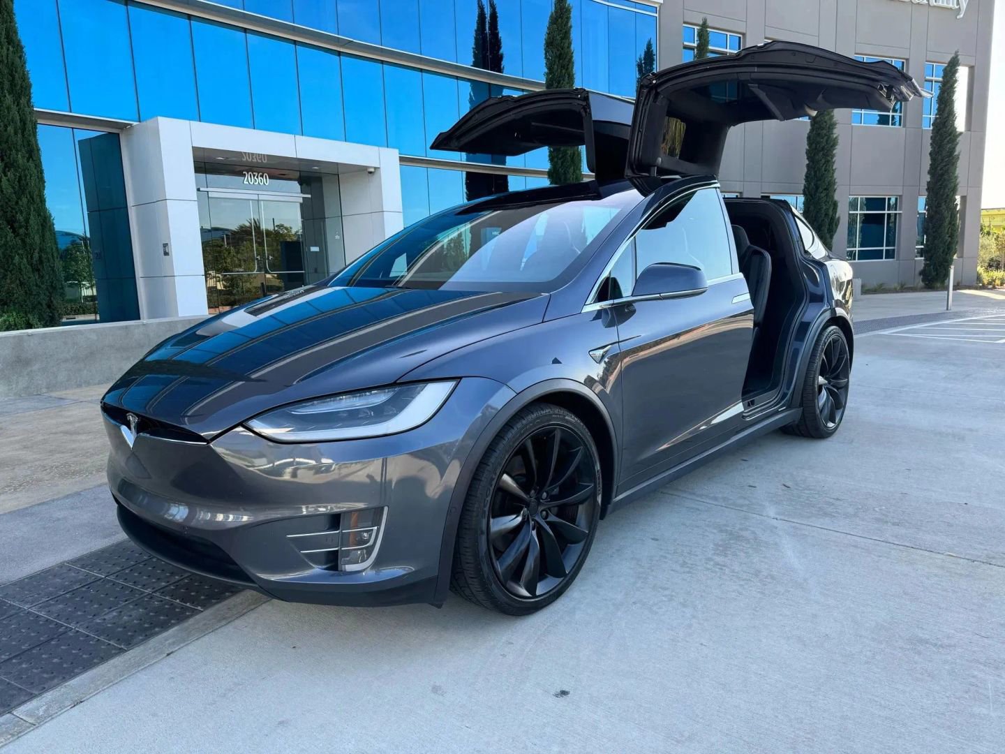 Used 2019 Tesla Model X Long Range image 35