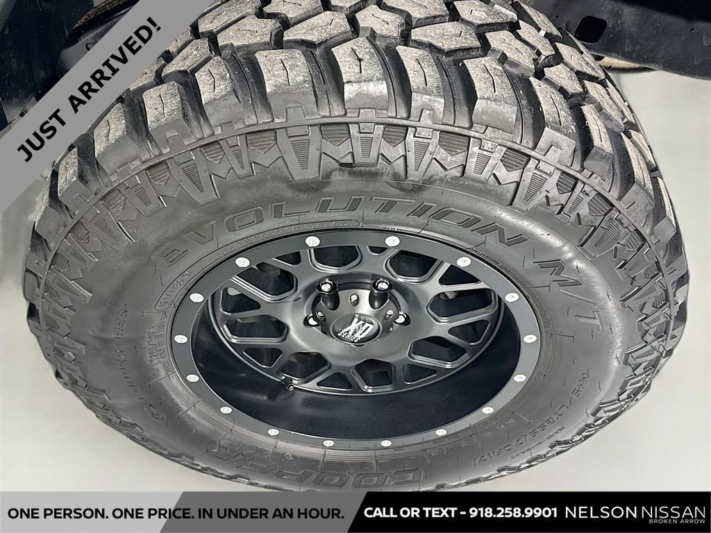 Used 2012 Jeep Wrangler Sport w/ Connectivity Group image 29