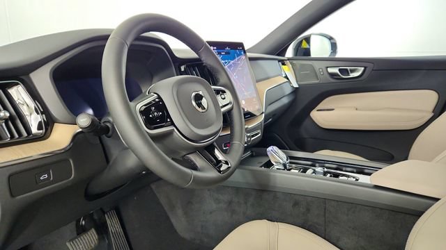 New 2026 Volvo XC60 B5 Plus w/ Climate Package AWD/4WD image 12