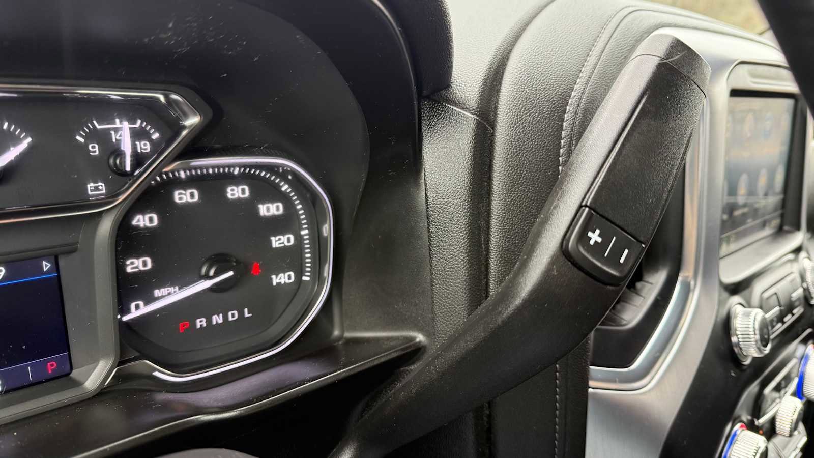 Used 2021 GMC Sierra 1500 SLE image 18