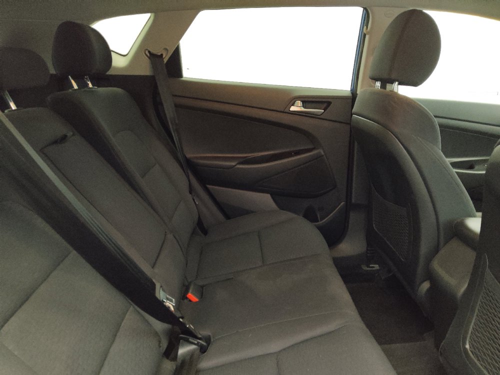 Used 2019 Hyundai Tucson SE FWD image 19