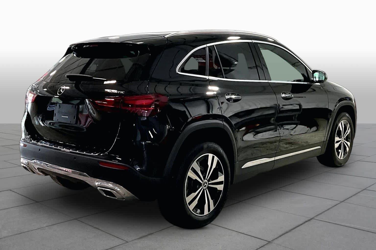 Used 2024 Mercedes-Benz GLA 250 4MATIC image 13