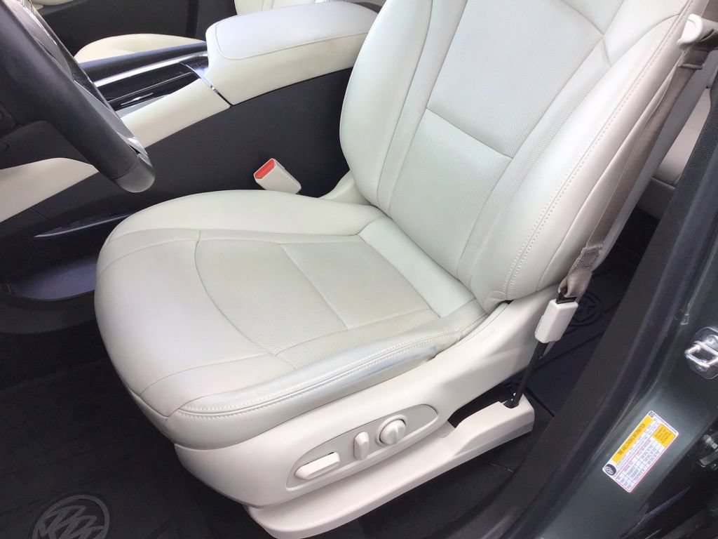 Used 2024 Buick Enclave Essence w/ Trailering Package, 5000 lbs. FWD image 8