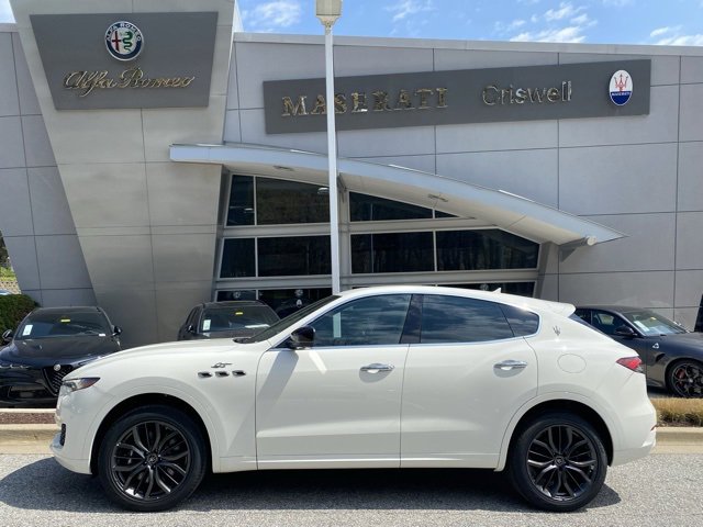 New 2024 Maserati Levante GT Ultima image 8