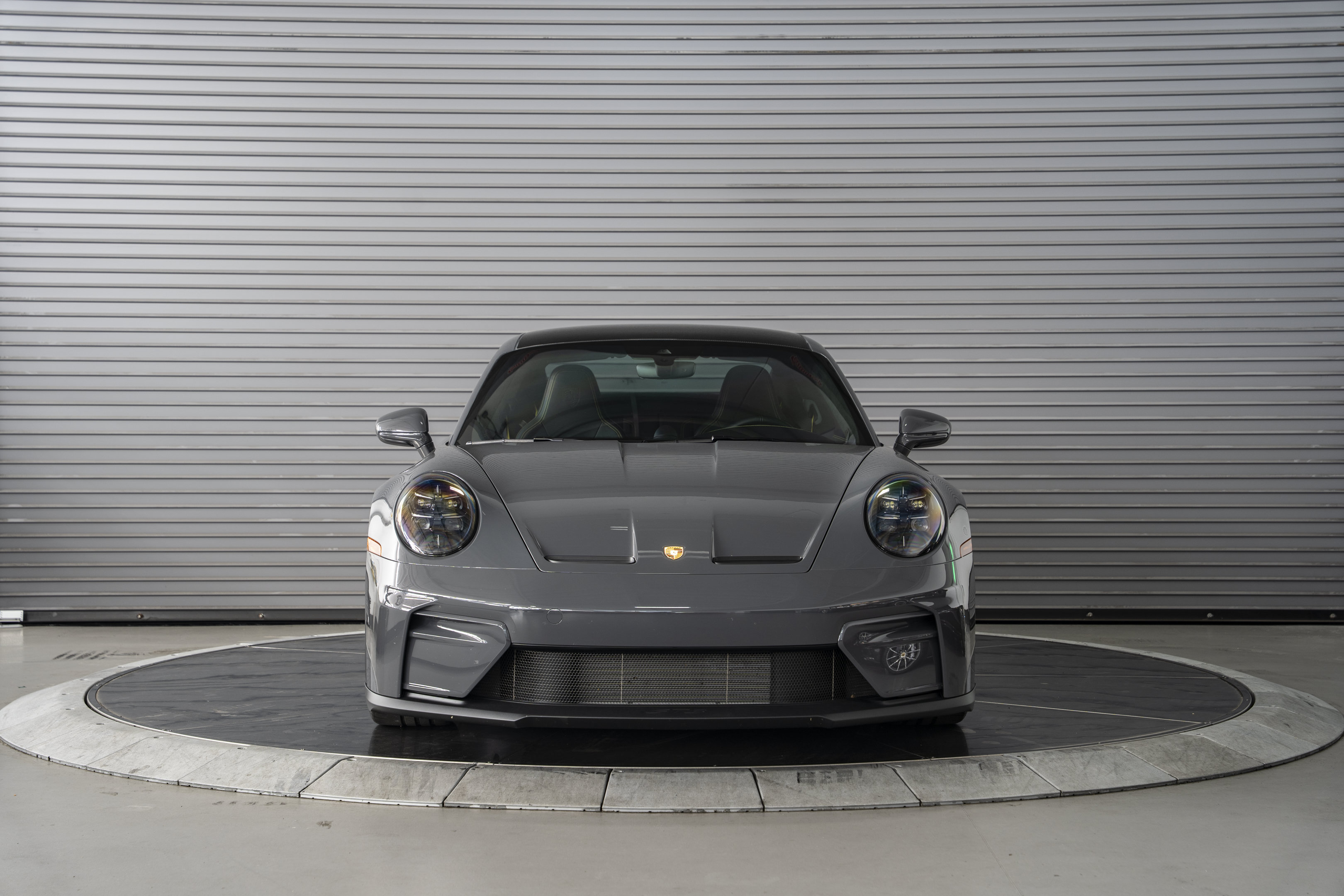 Used 2025 Porsche 911 GT3 RWD image 8