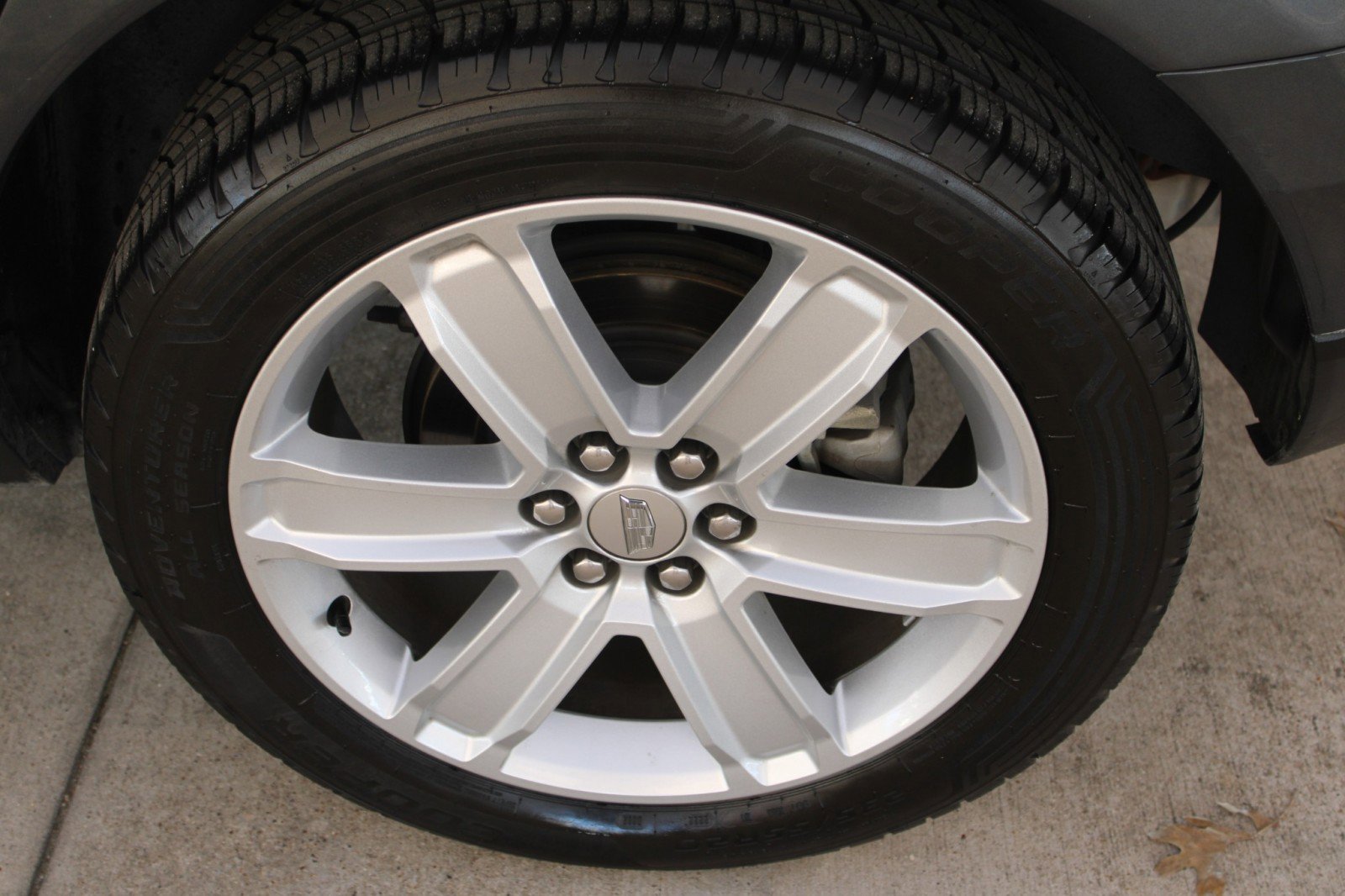 Used 2012 Cadillac SRX Performance image 30