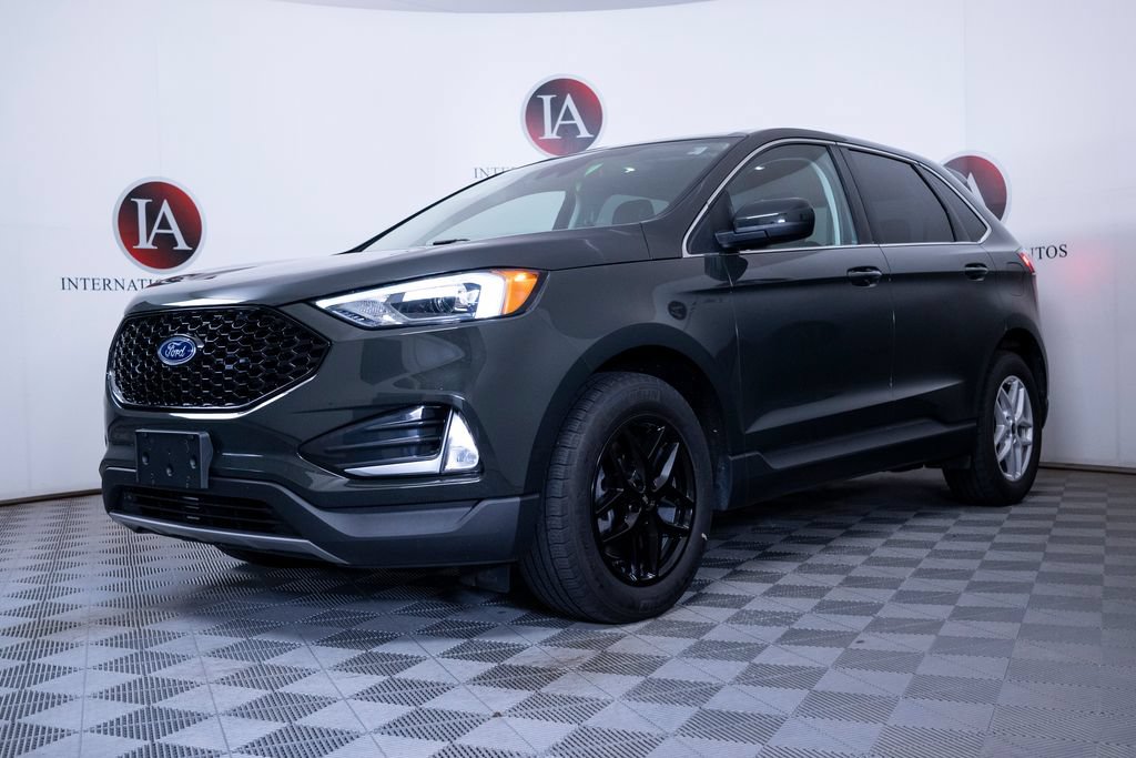 Used 2023 Ford Edge SEL w/ Convenience Package AWD/4WD image 3