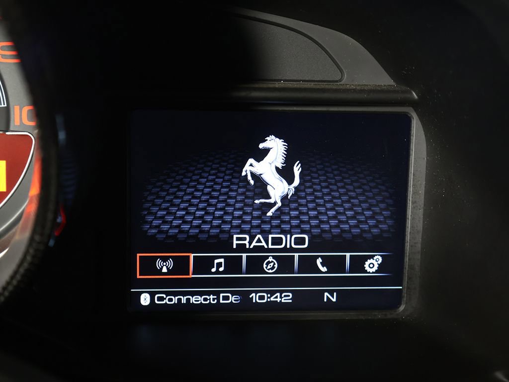 Used 2019 Ferrari 488 Spider image 48