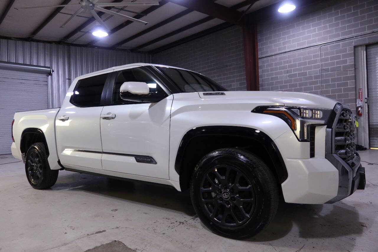 Used 2025 Toyota Tundra Platinum AWD/4WD image 6