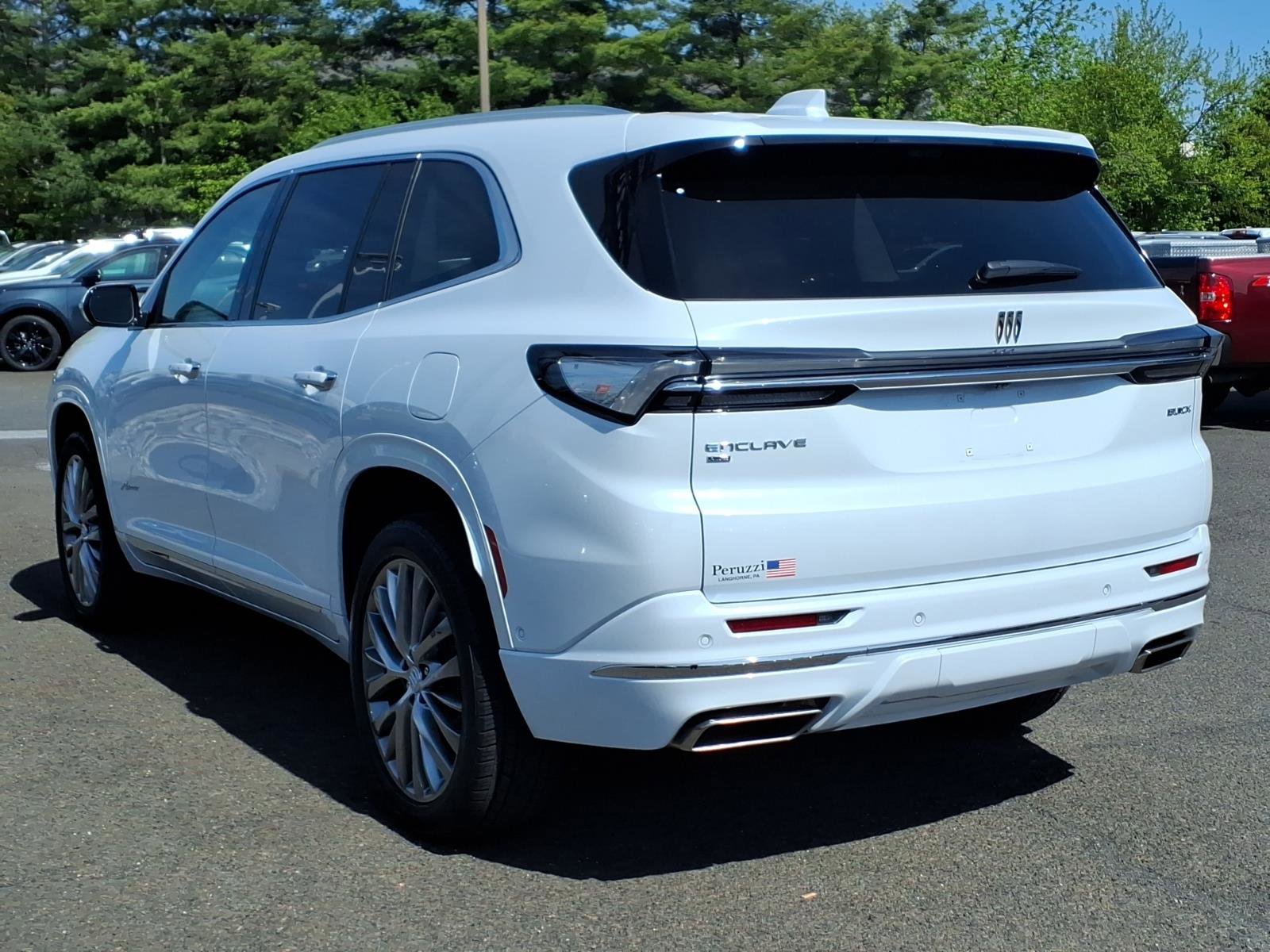 Certified 2026 Buick Enclave Avenir w/ Super Cruise Package AWD/4WD image 6