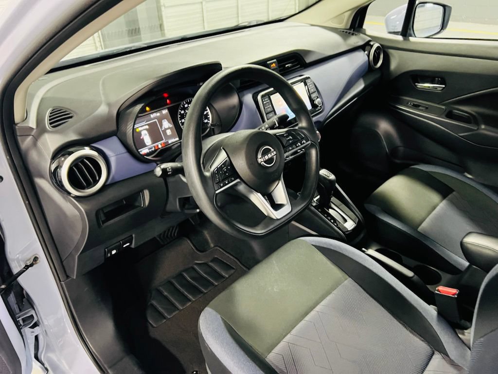 Used 2024 Nissan Versa SV w/ Trunk Package FWD image 22