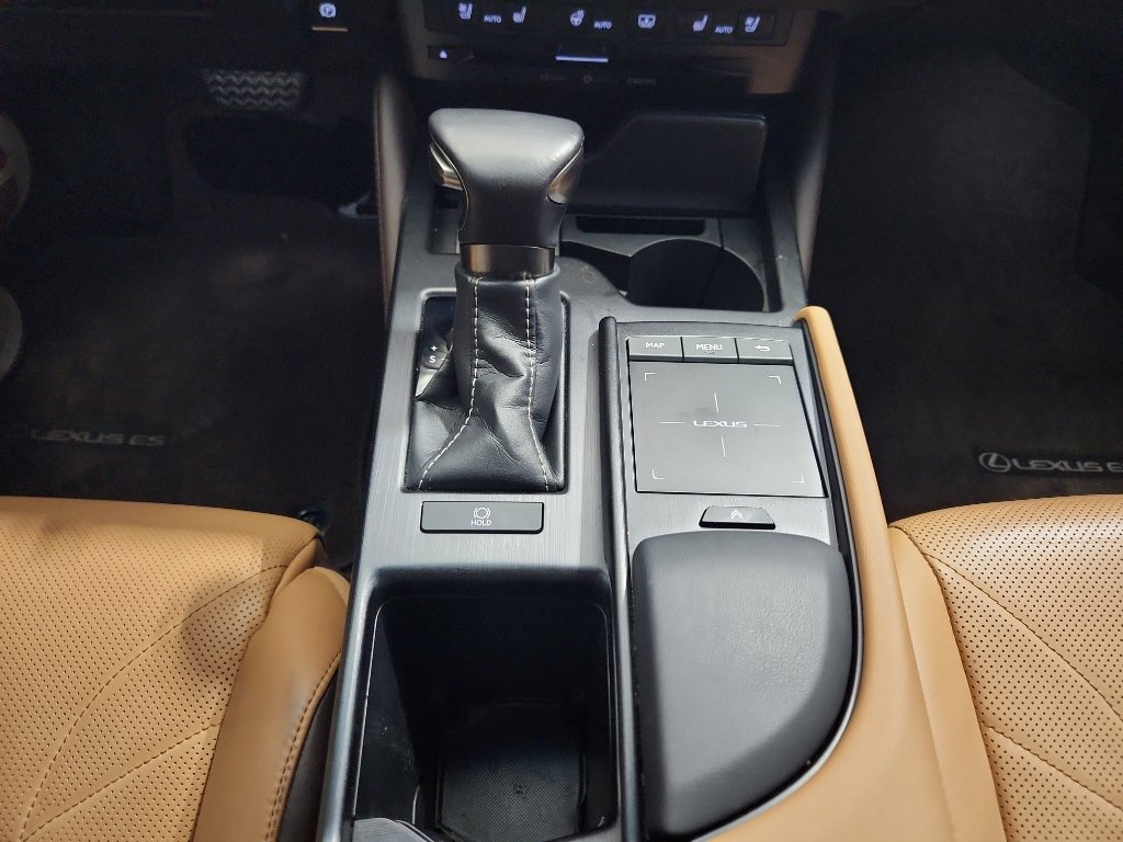Used 2019 Lexus ES 350 w/ Accessory Package 2 image 27