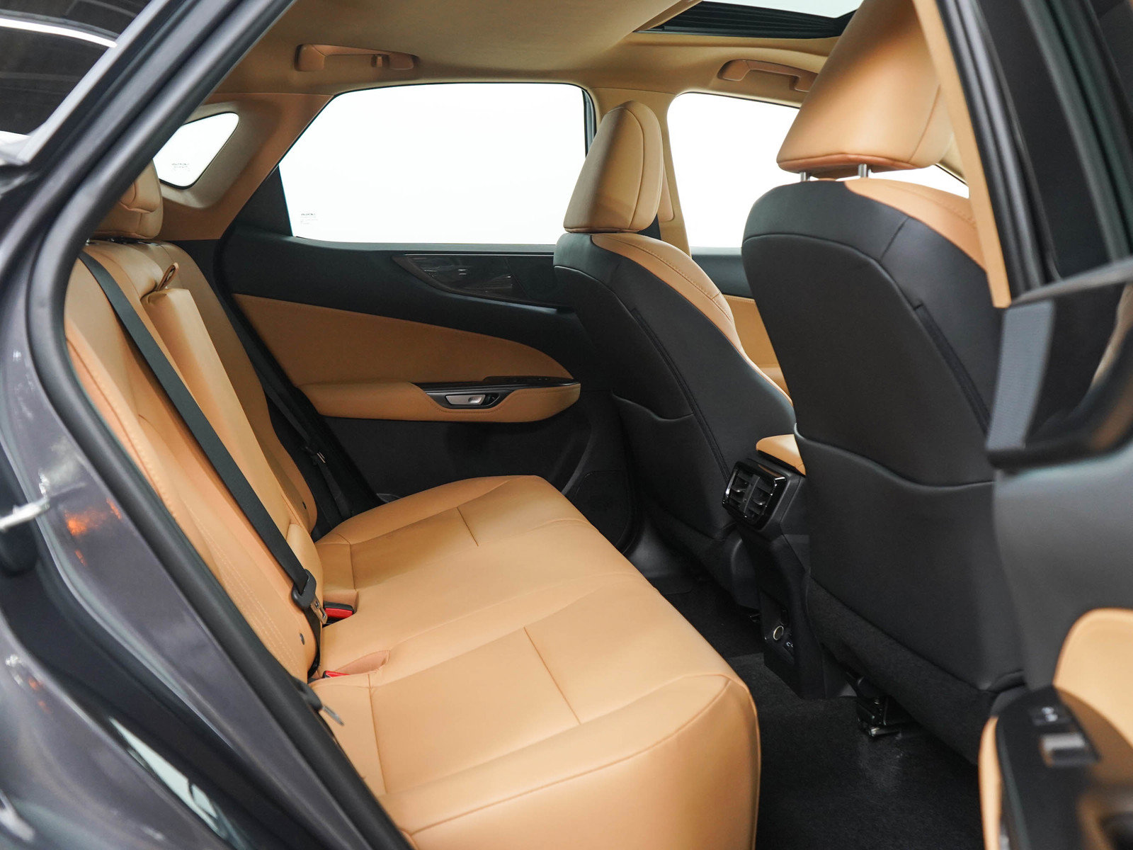 Used 2026 Lexus NX 350 AWD w/ Accessory Package (2T) image 12