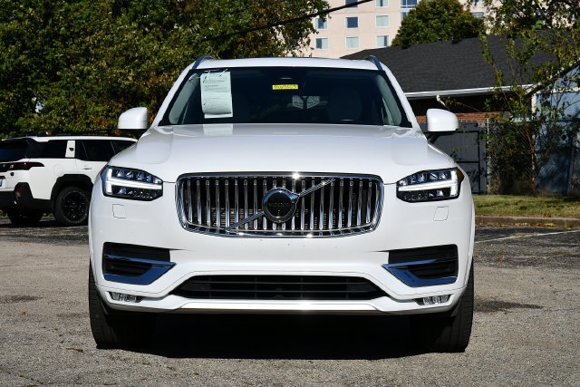 Used 2023 Volvo XC90 B6 Ultimate w/ Protection Package Premier AWD/4WD image 2