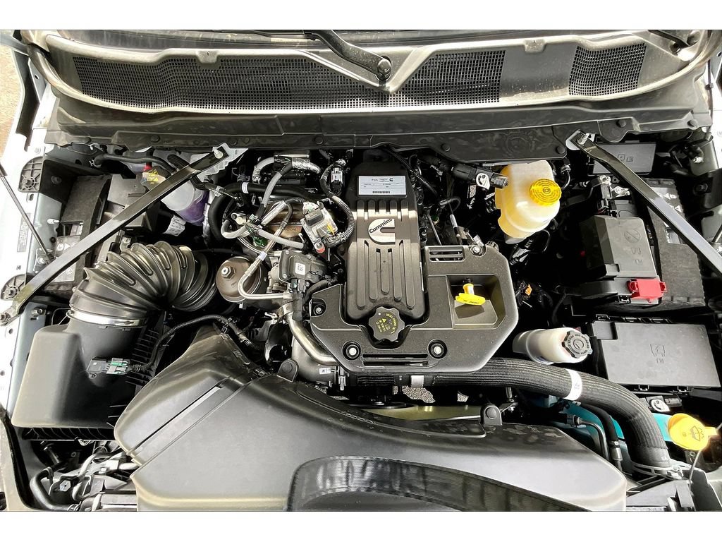 New 2026 RAM 3500 Tradesman AWD/4WD image 14