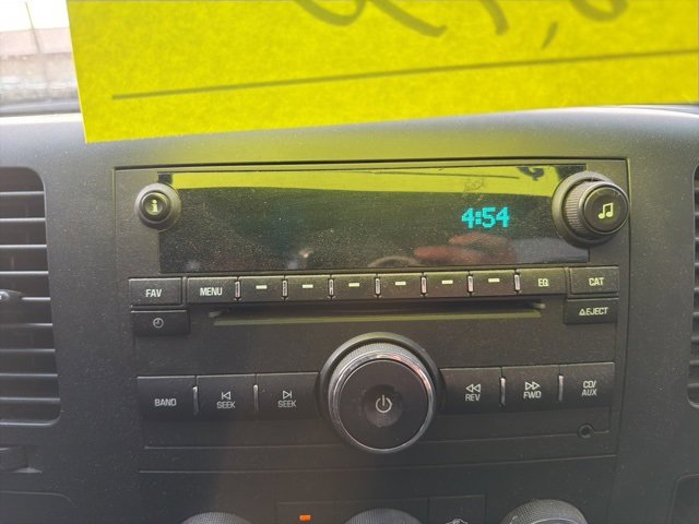 Used 2008 Chevrolet Silverado 1500 LT w/ Suspension Package, Off-Road image 15