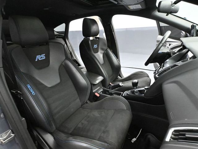 Used 2017 Ford Focus RS image 46