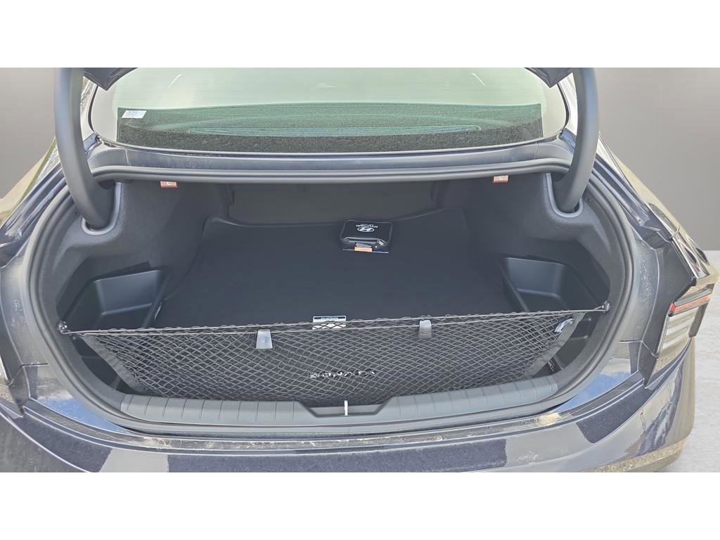 New 2026 Hyundai Sonata SEL FWD image 29