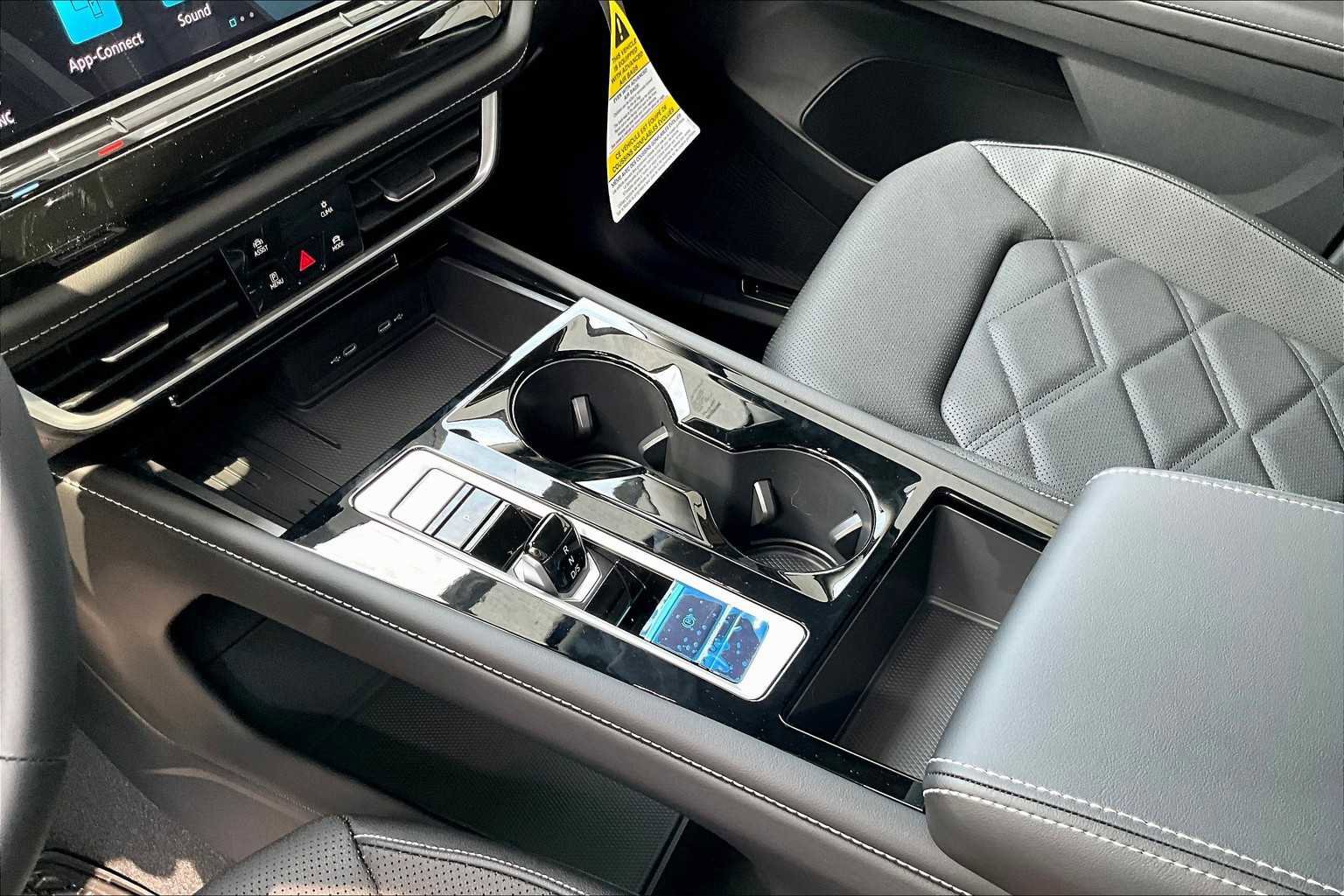 New 2026 Volkswagen Atlas SE image 7