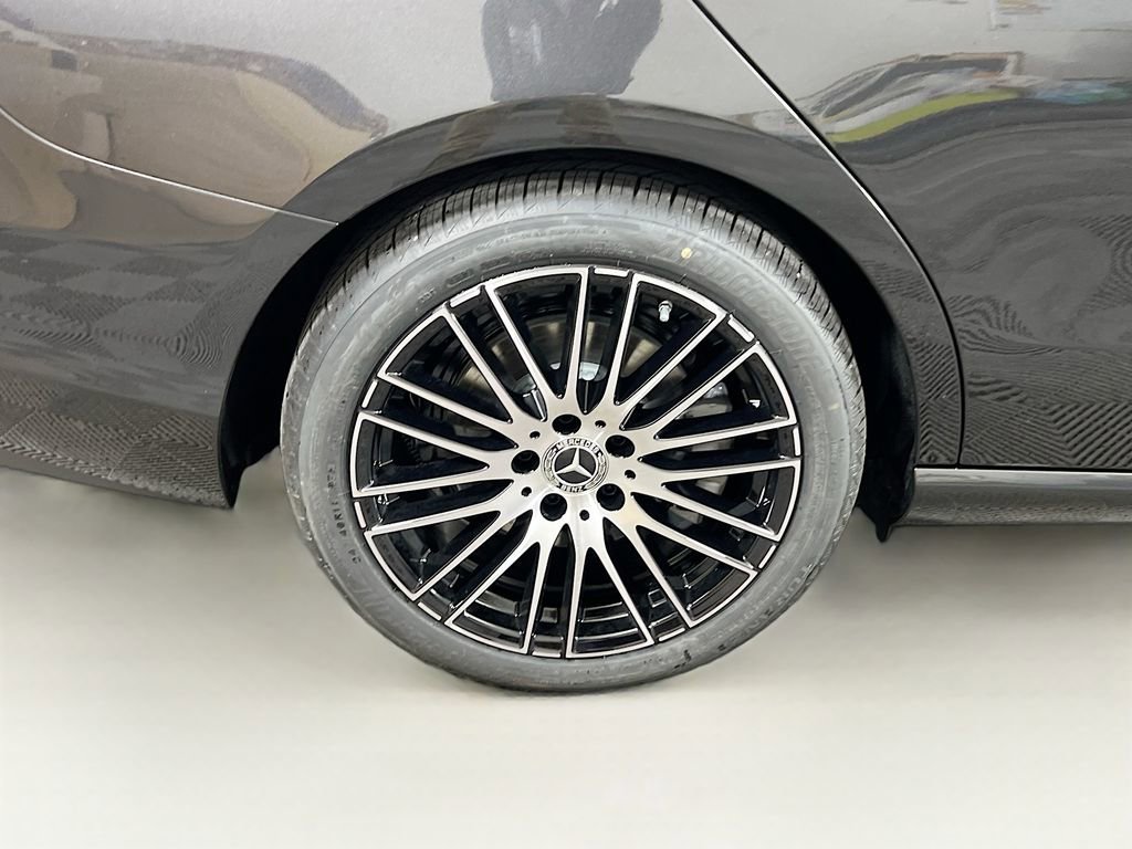 Used 2026 Mercedes-Benz C 300 4MATIC Sedan image 36