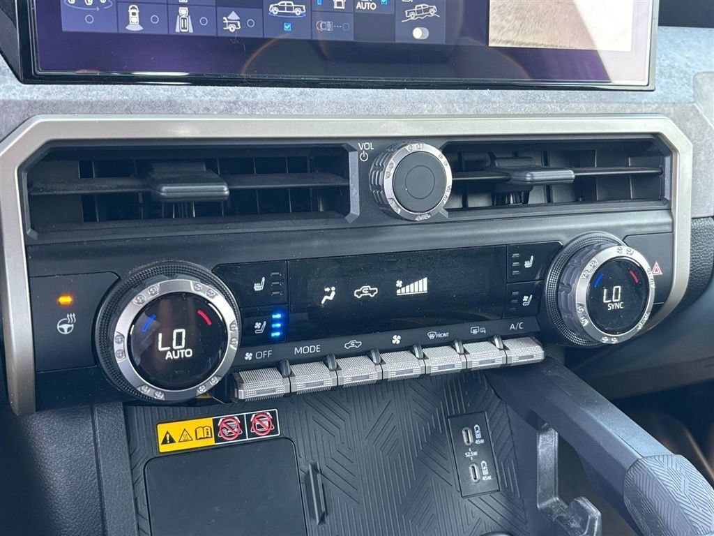 Used 2024 Toyota Tacoma 4x4 Double Cab Hybrid image 23