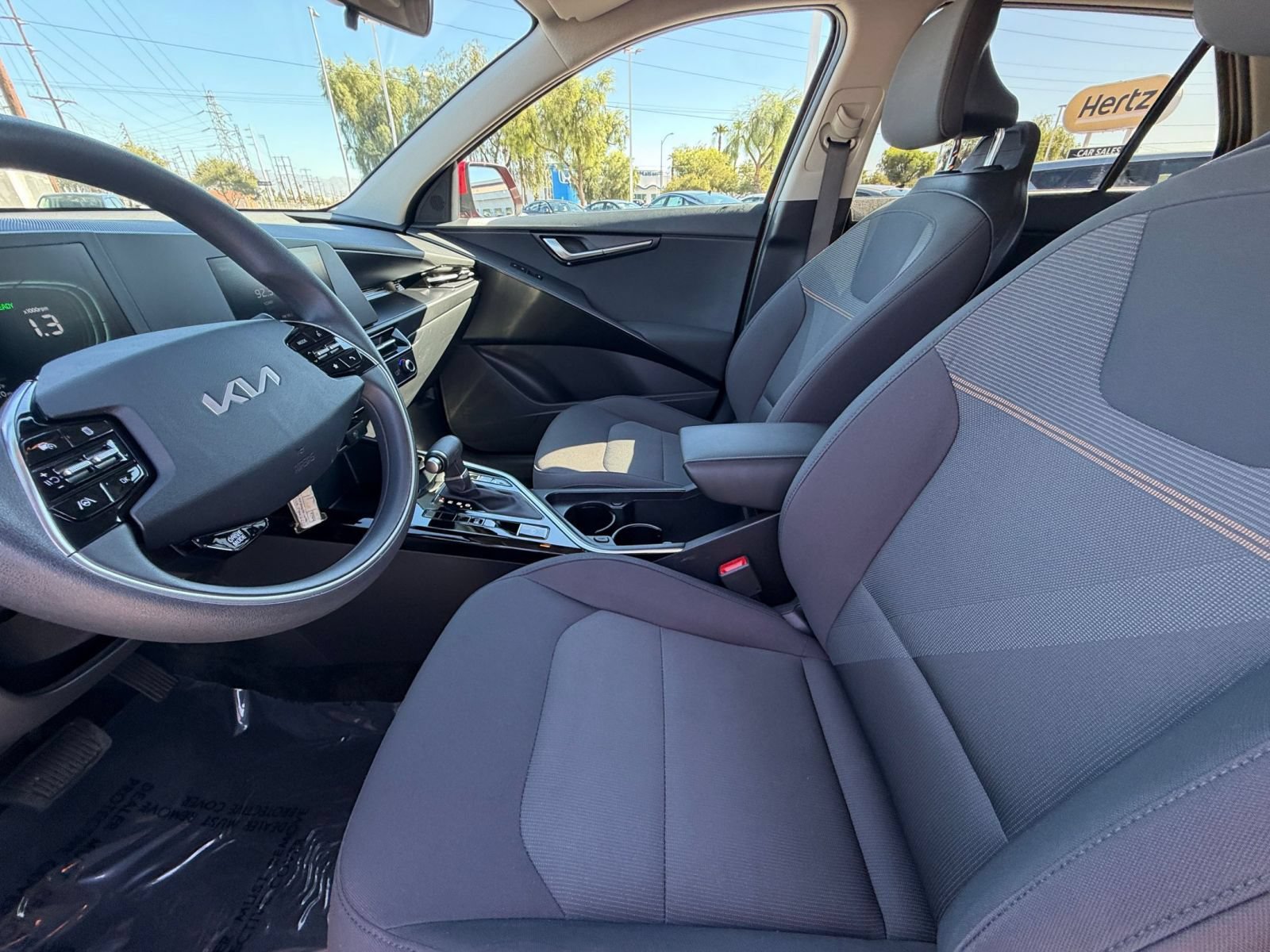 Used 2026 Kia Niro LX FWD image 24