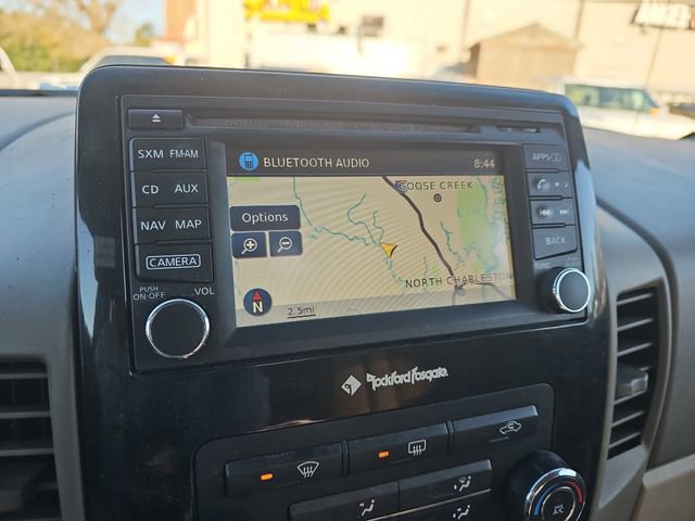 Used 2015 Nissan Titan SV w/ SV Value Truck Package image 17