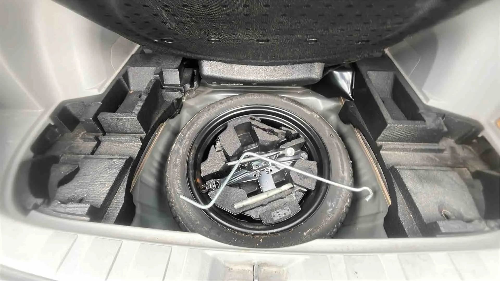 Used 2010 Subaru Forester 2.5X image 9