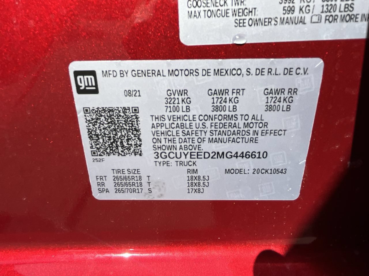 Used 2021 Chevrolet Silverado 1500 RST w/ LPO, Dark Essentials Package AWD/4WD image 31