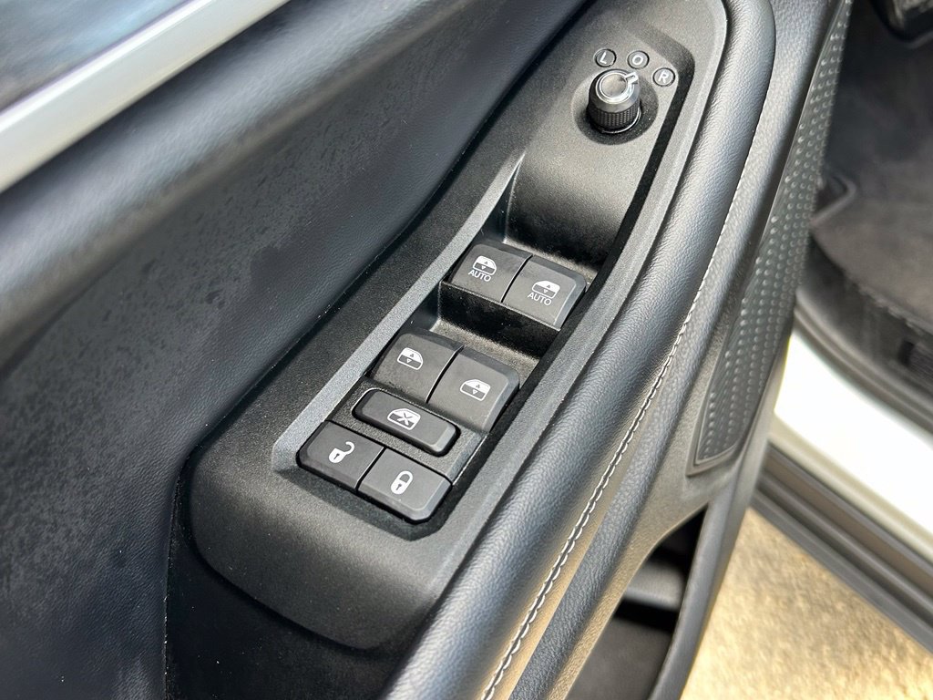 Certified 2025 Jeep Grand Cherokee Limited RWD image 30