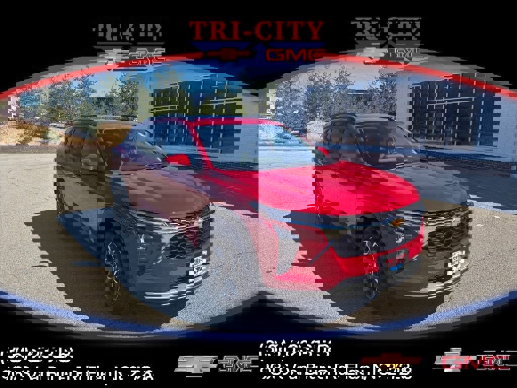 New 2026 Chevrolet Trax LT w/ Sunroof Package image 1