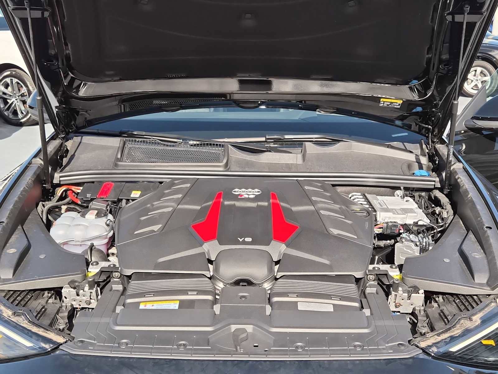 New 2026 Audi RS Q8 performance image 13