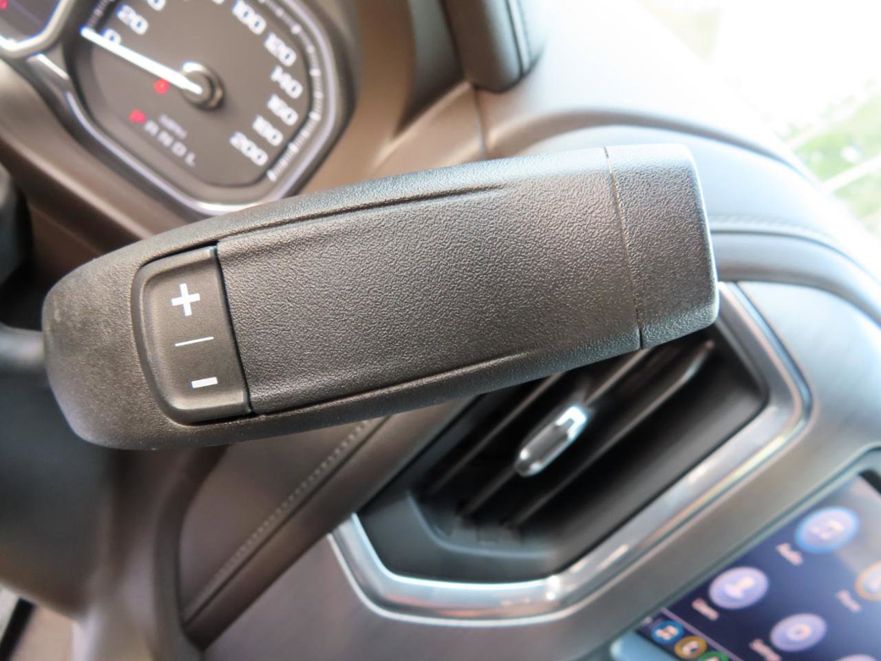 Used 2020 GMC Sierra 3500 Denali image 39