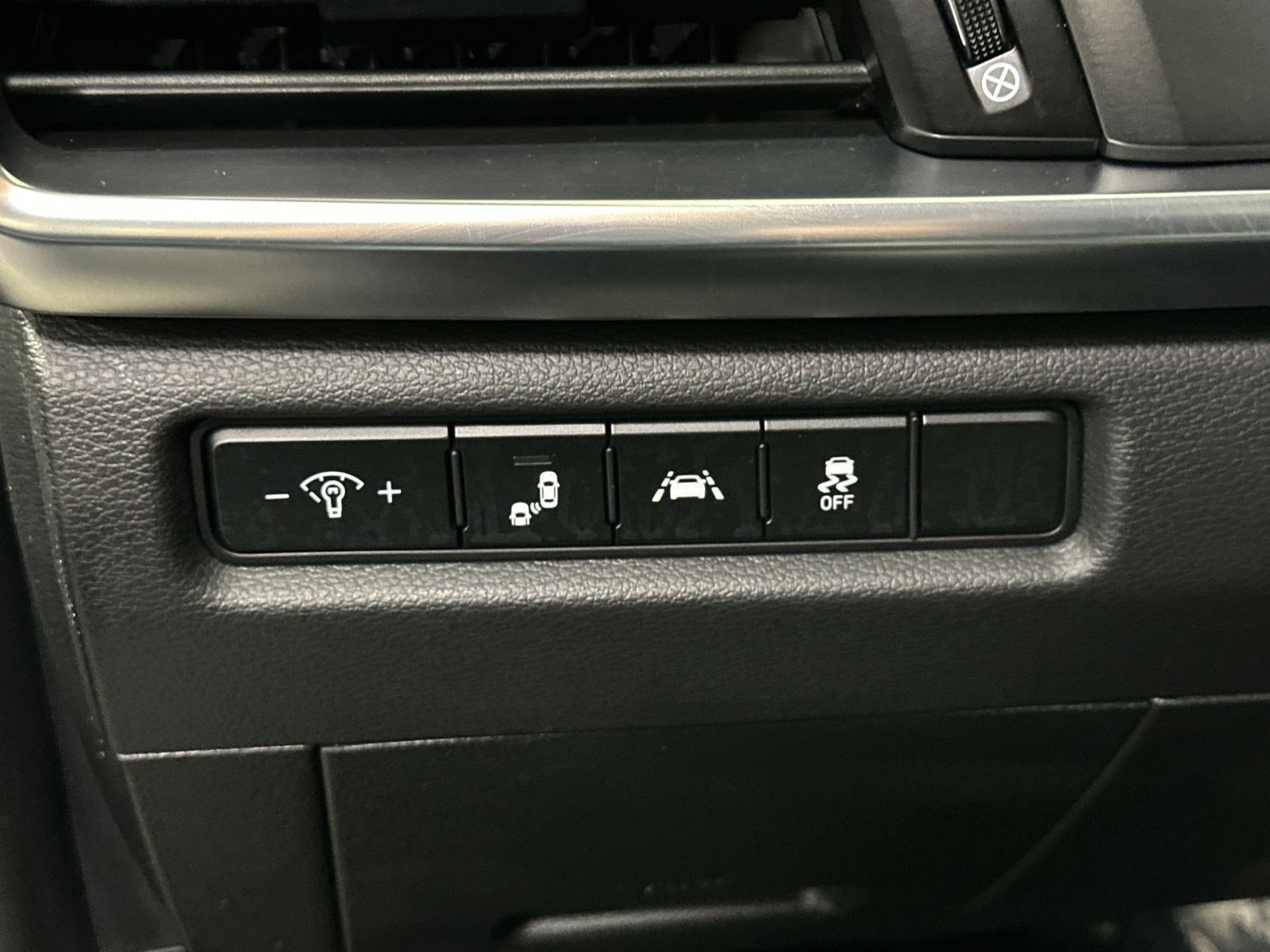 Used 2022 Kia Telluride S image 17